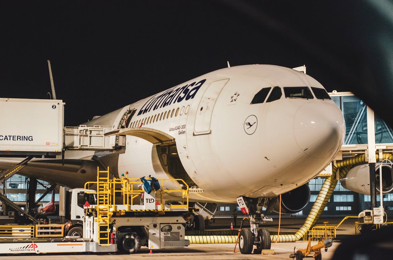 Free stock photo of aeroplane, africa, airport